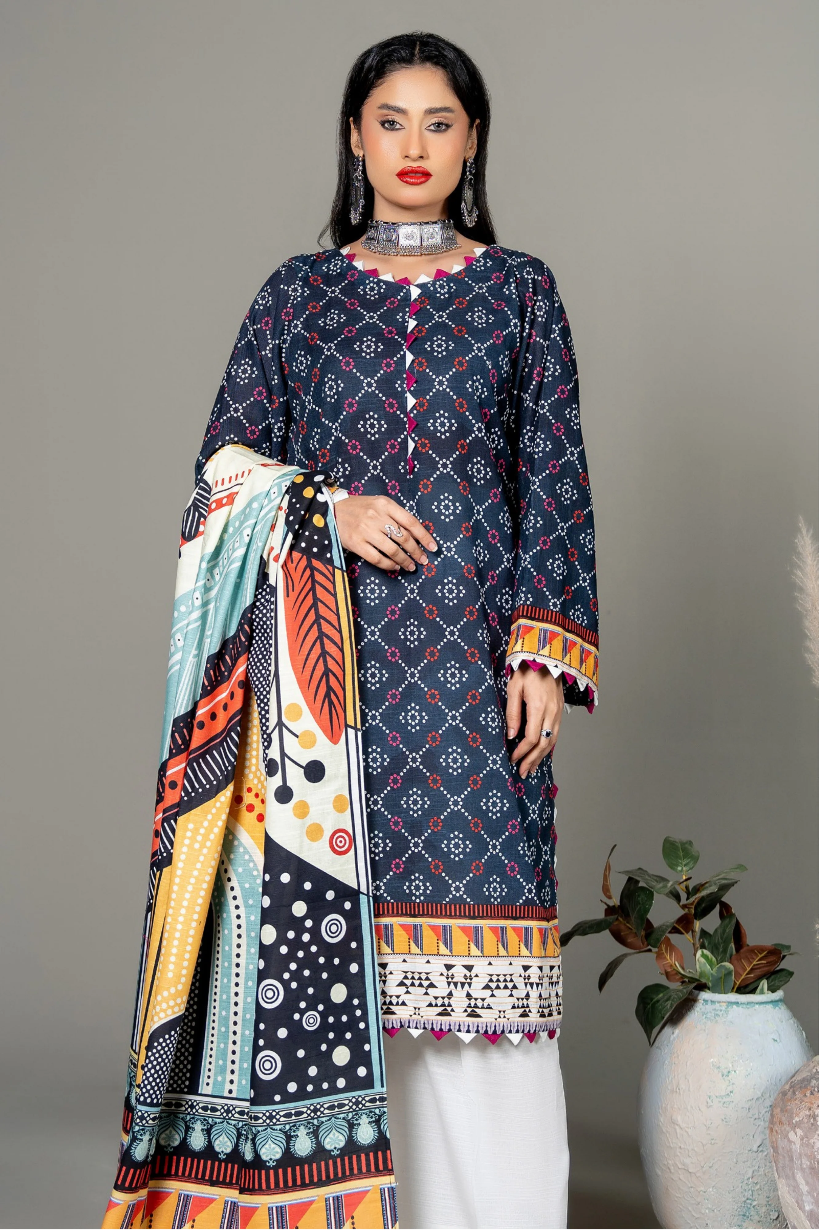 Abrish Exclusive Morroco Khaddar 3PC - Image 3