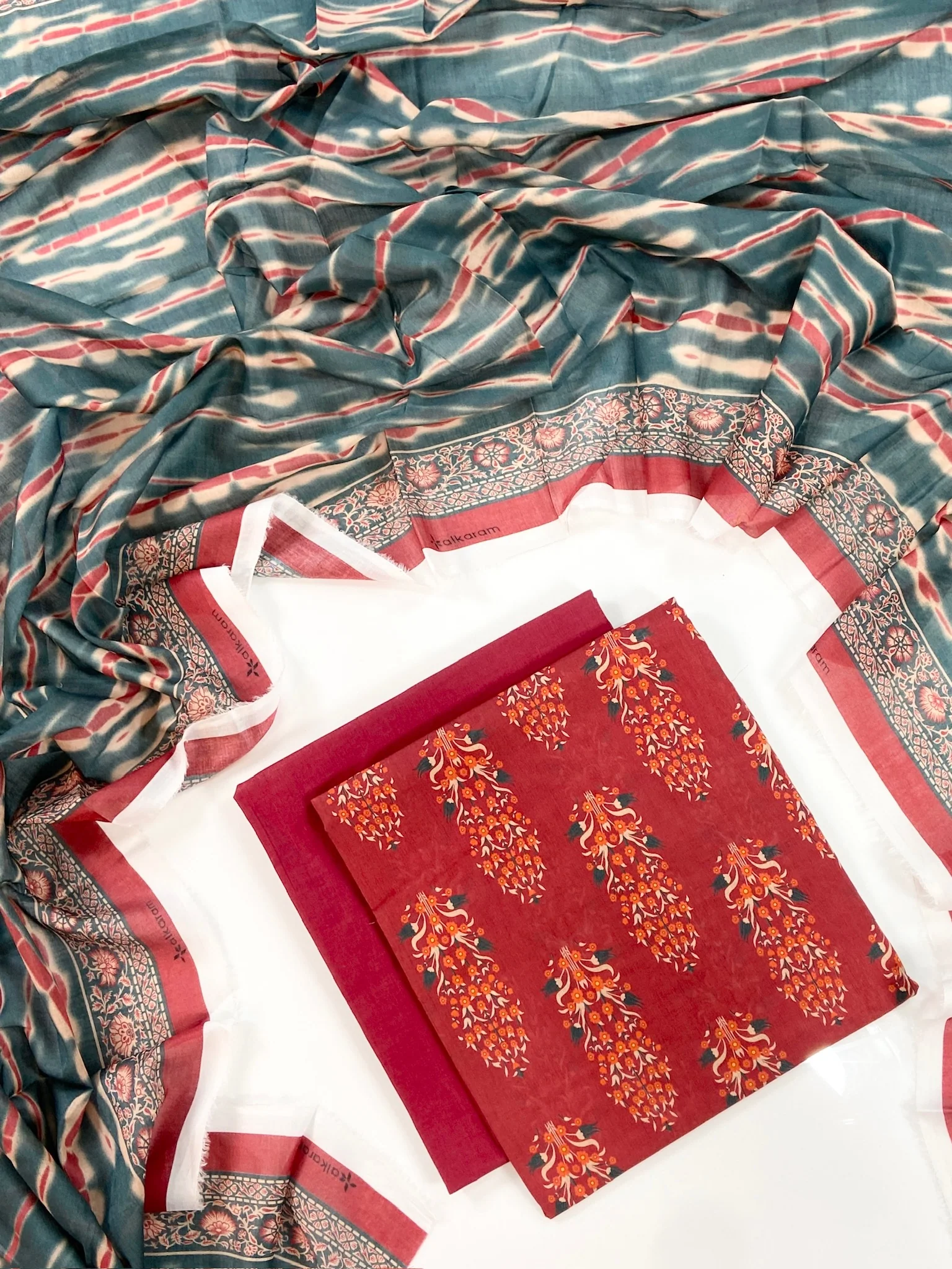 Alkaram Digital Printed Lawn 3PC - Image 2