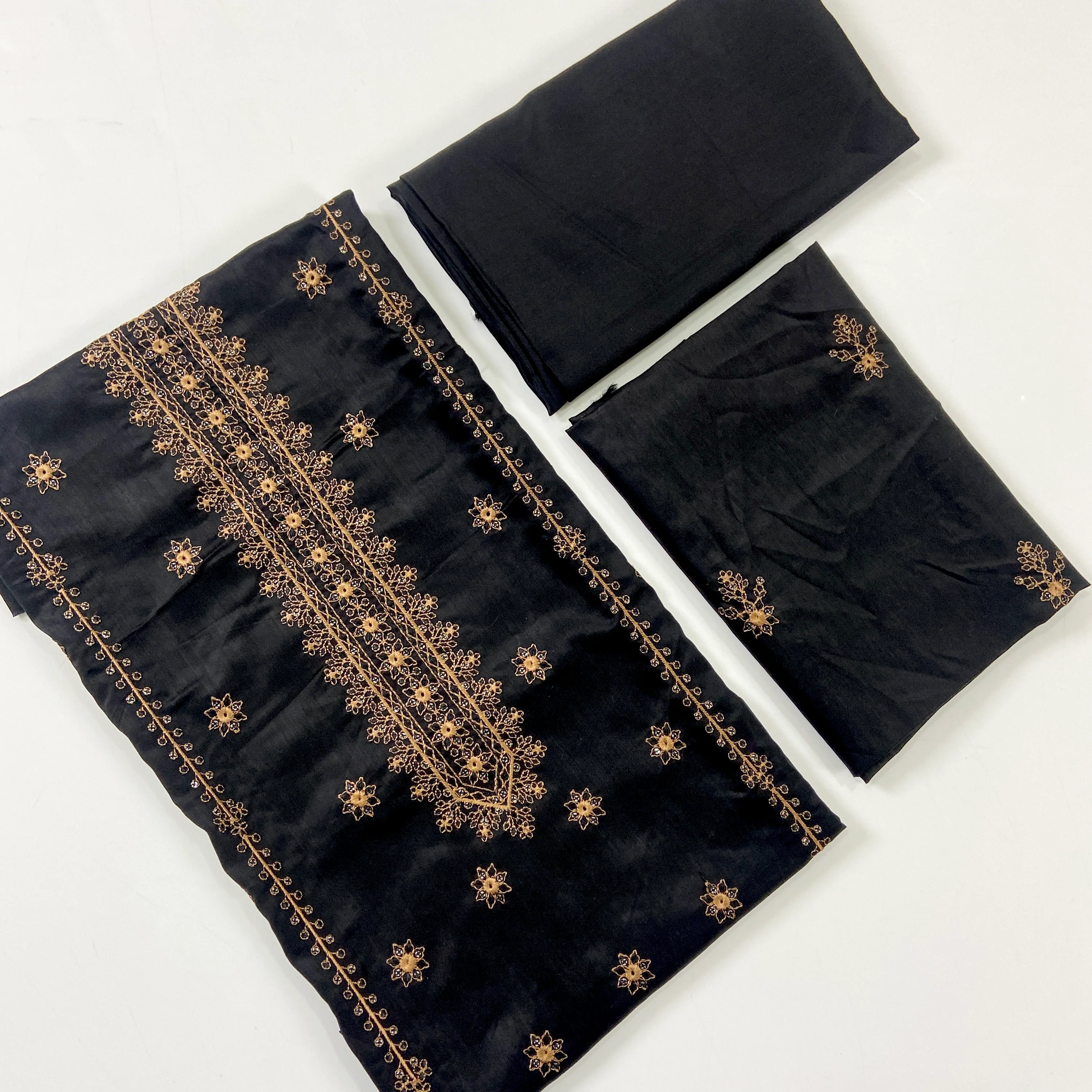 Anaya Noor Emb Viscose 2PC