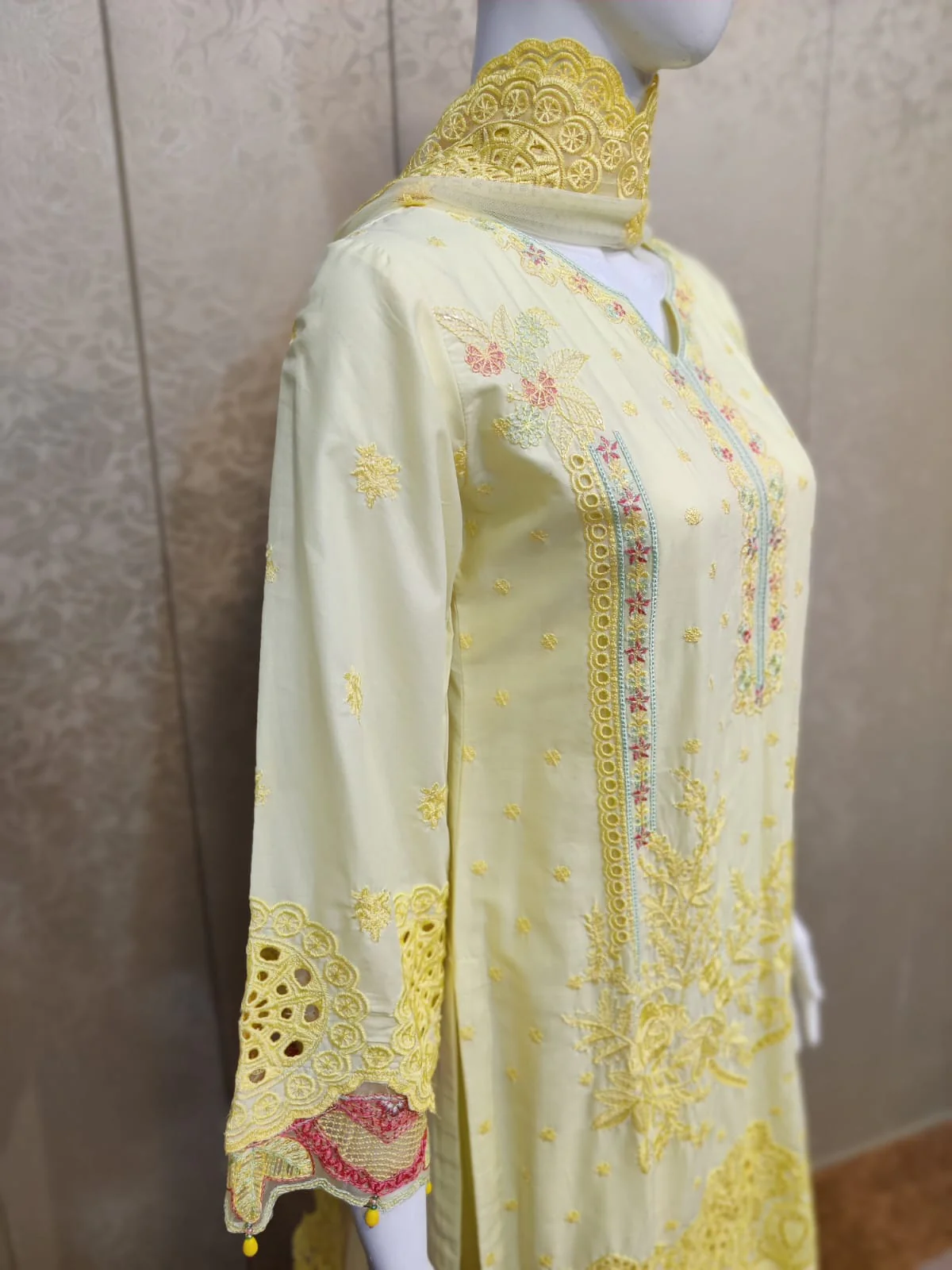 Areej Luxury AA78-3PC - Image 2