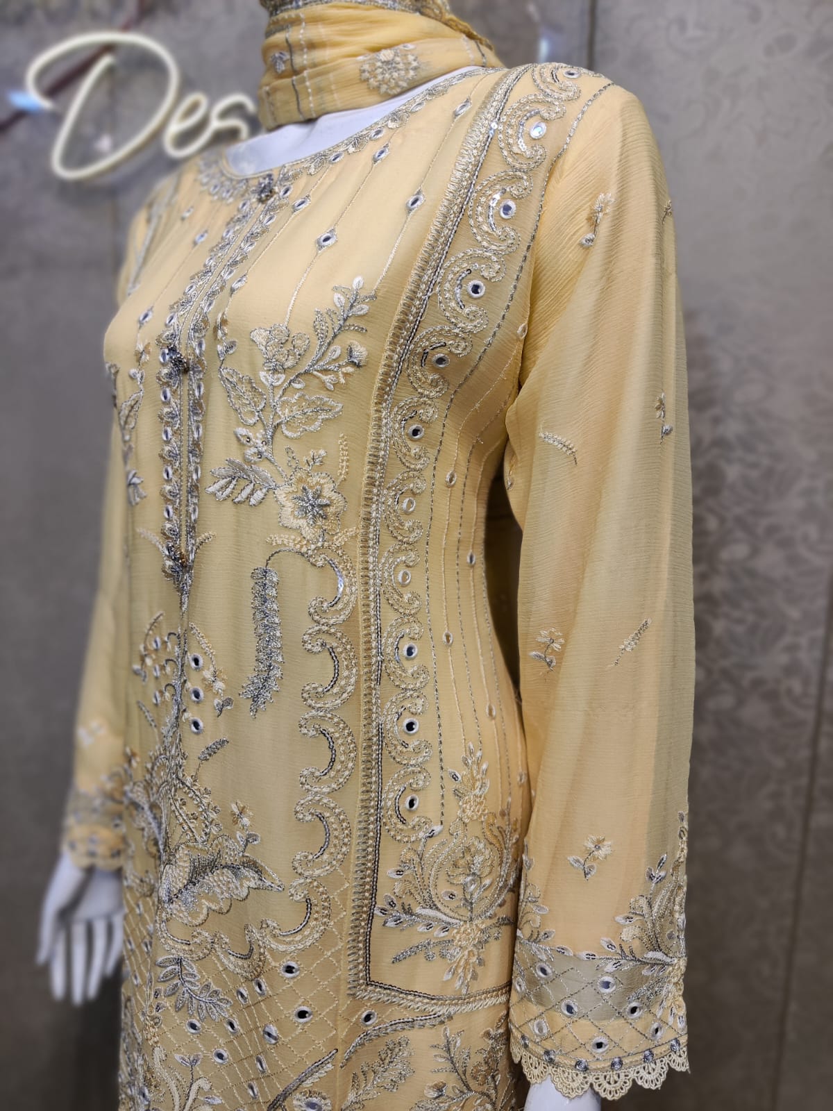 AU Emb Chiffon Garara-3PC - Image 6