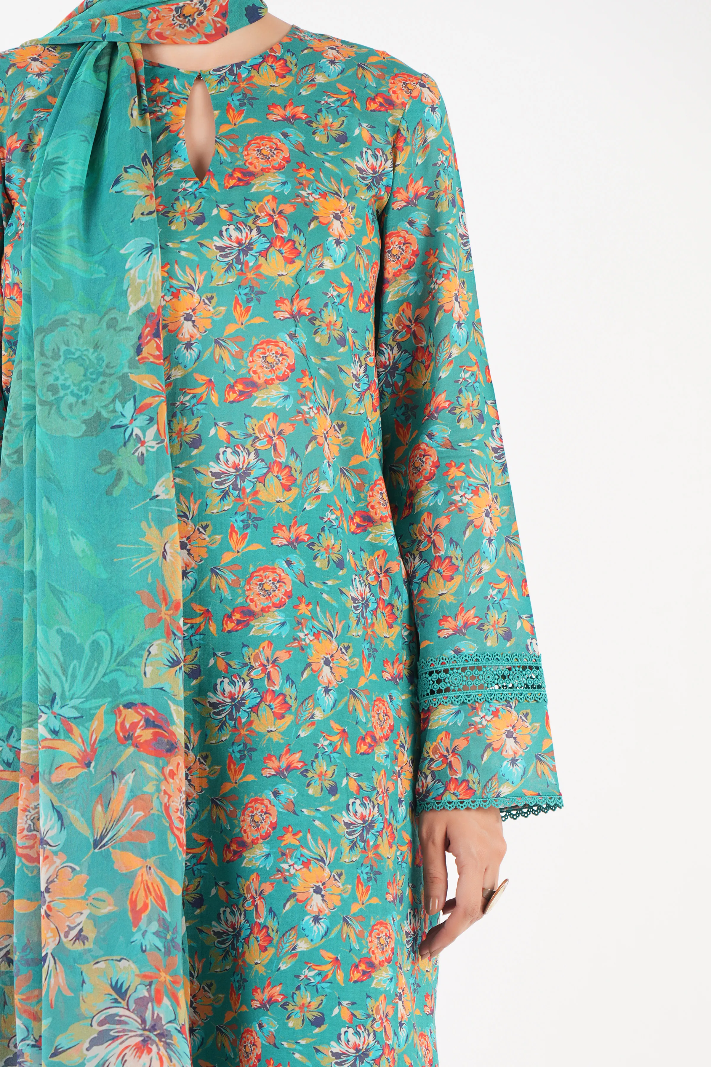 Bareeza Printed Khaddar 3PC - Image 7
