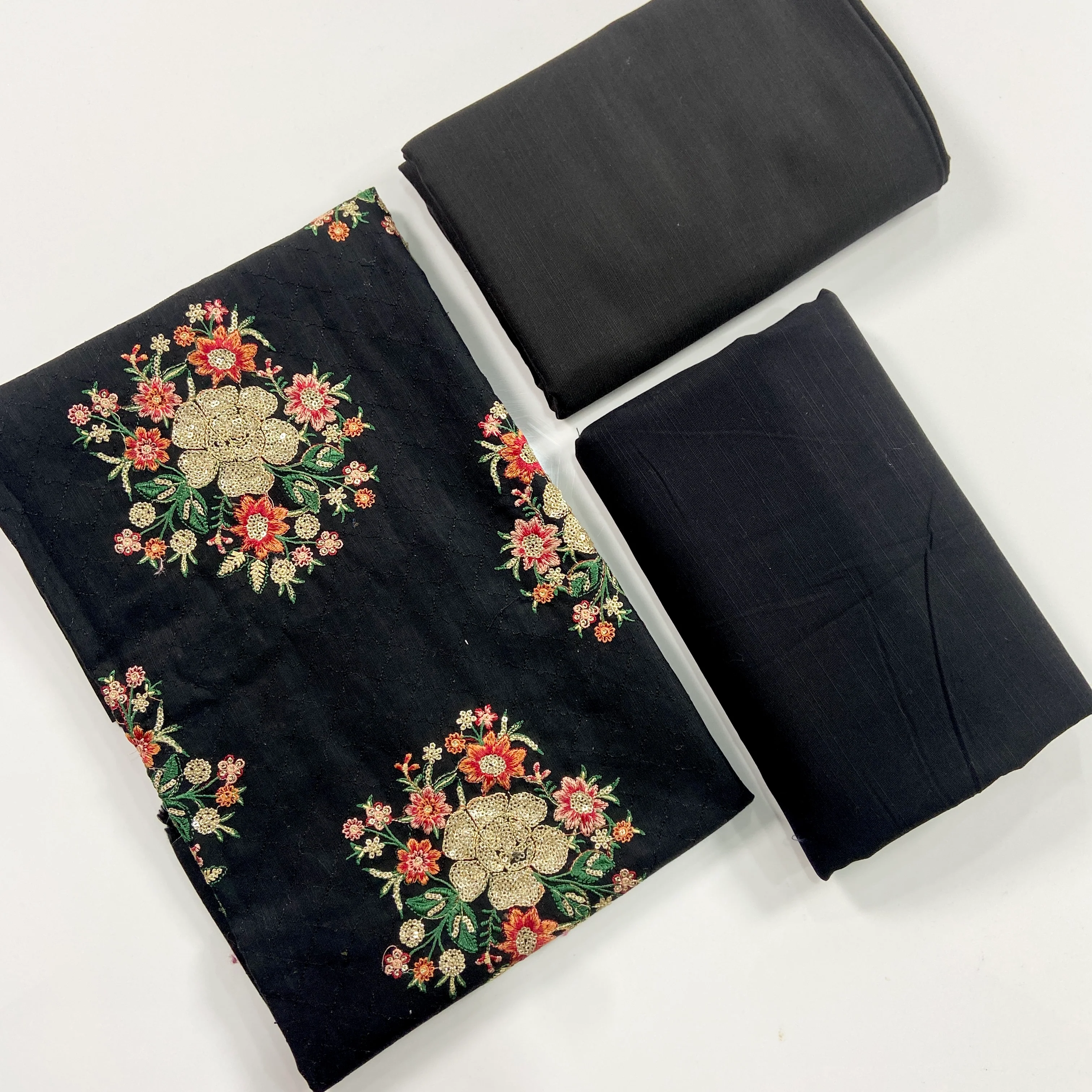Bareeze Emb Khaddar-2PC