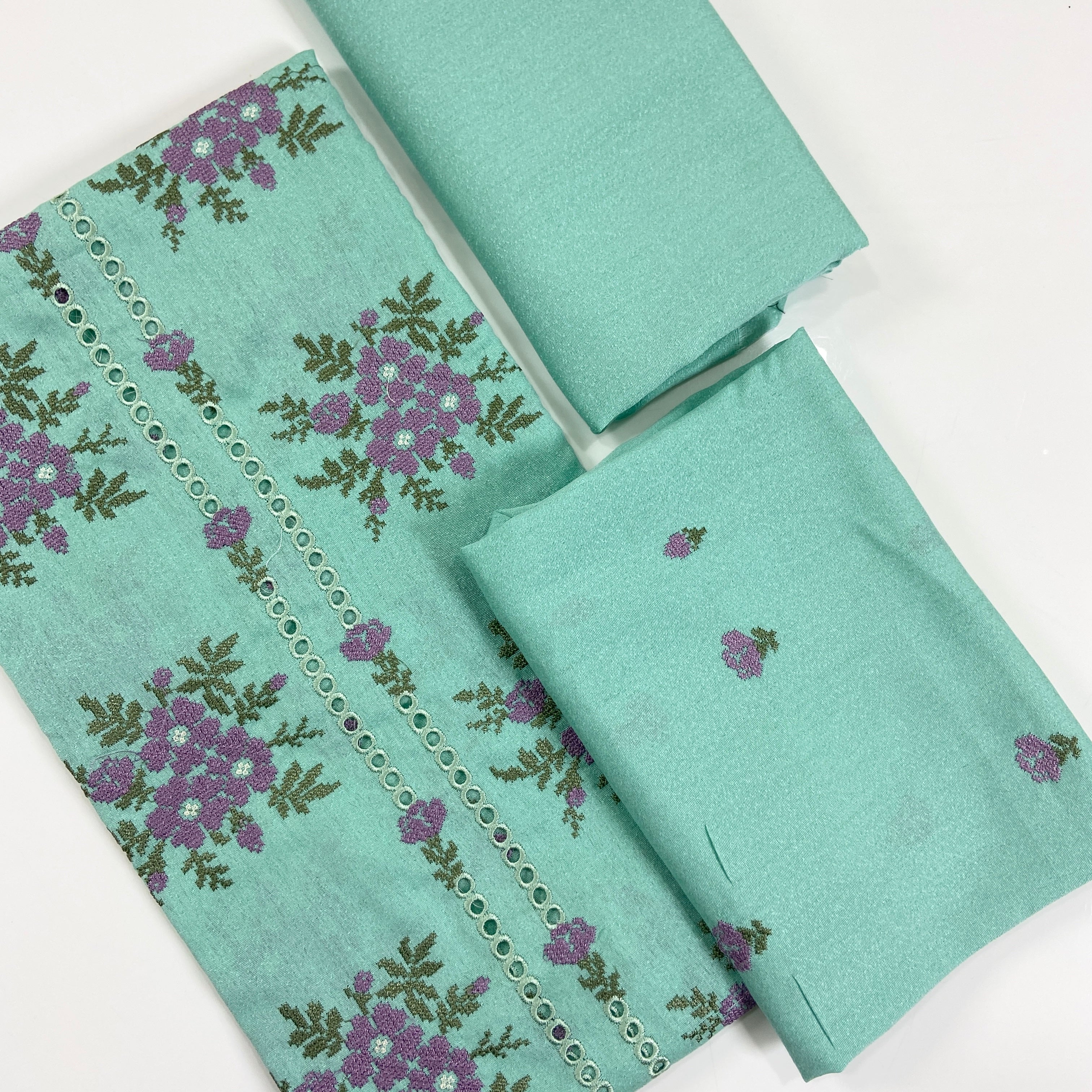 Bareeze Emb Karandi 2PC