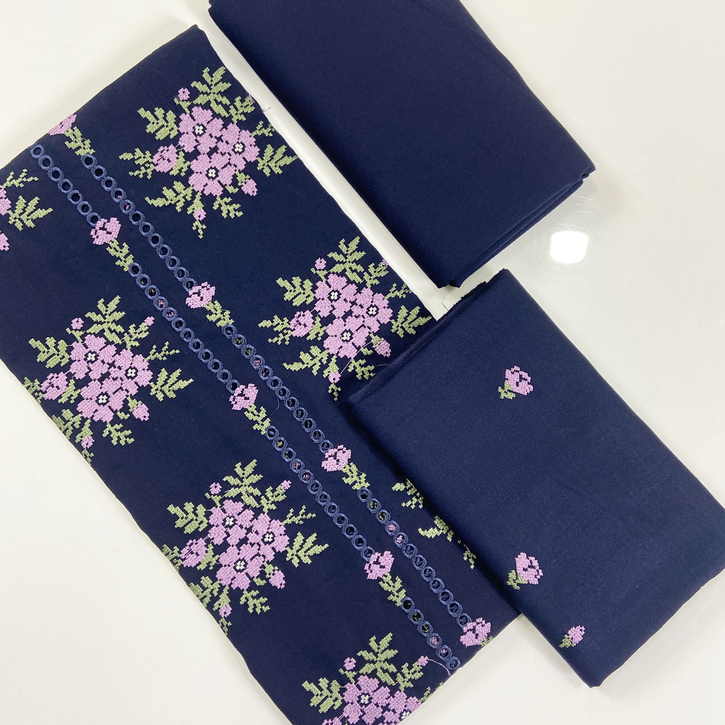 Bareeze Emb Karandi 2PC