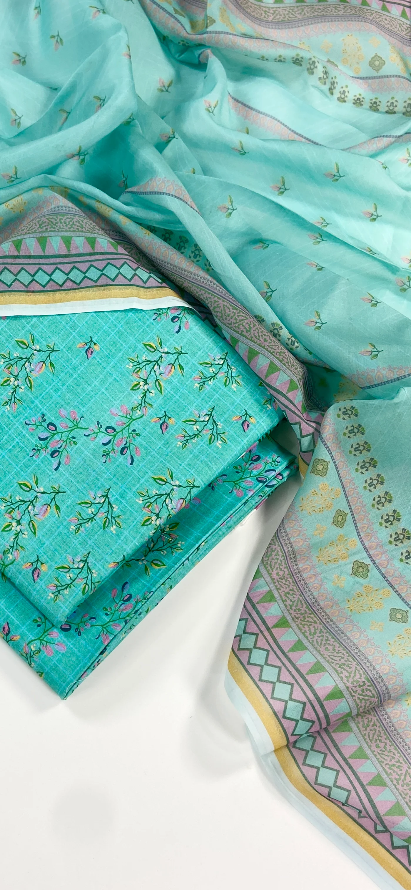Bin Saeed Digital Printed Lawn 3PC - Image 2
