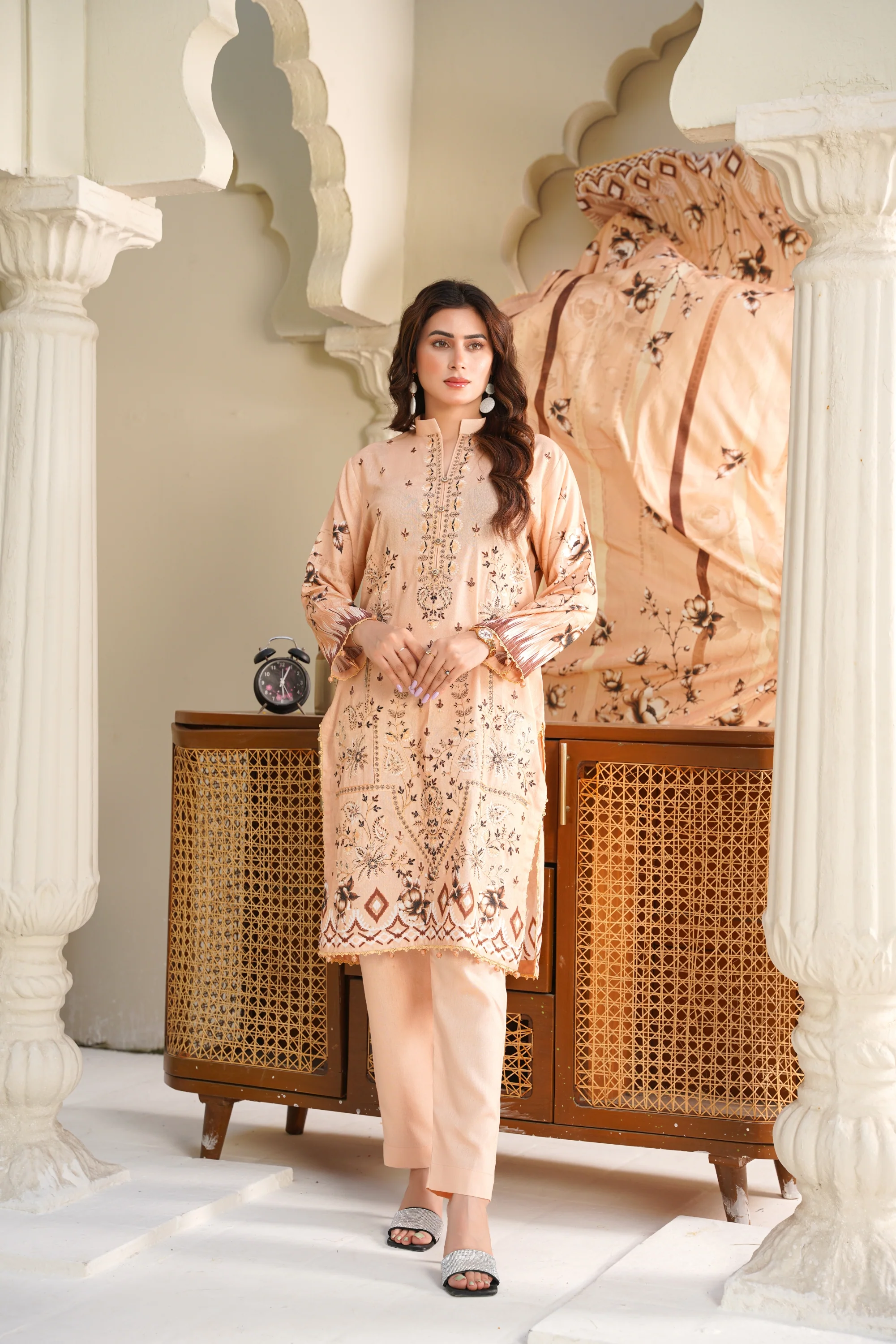 Cora By Anaya Noor Emb Karandi 3-PC - Image 3