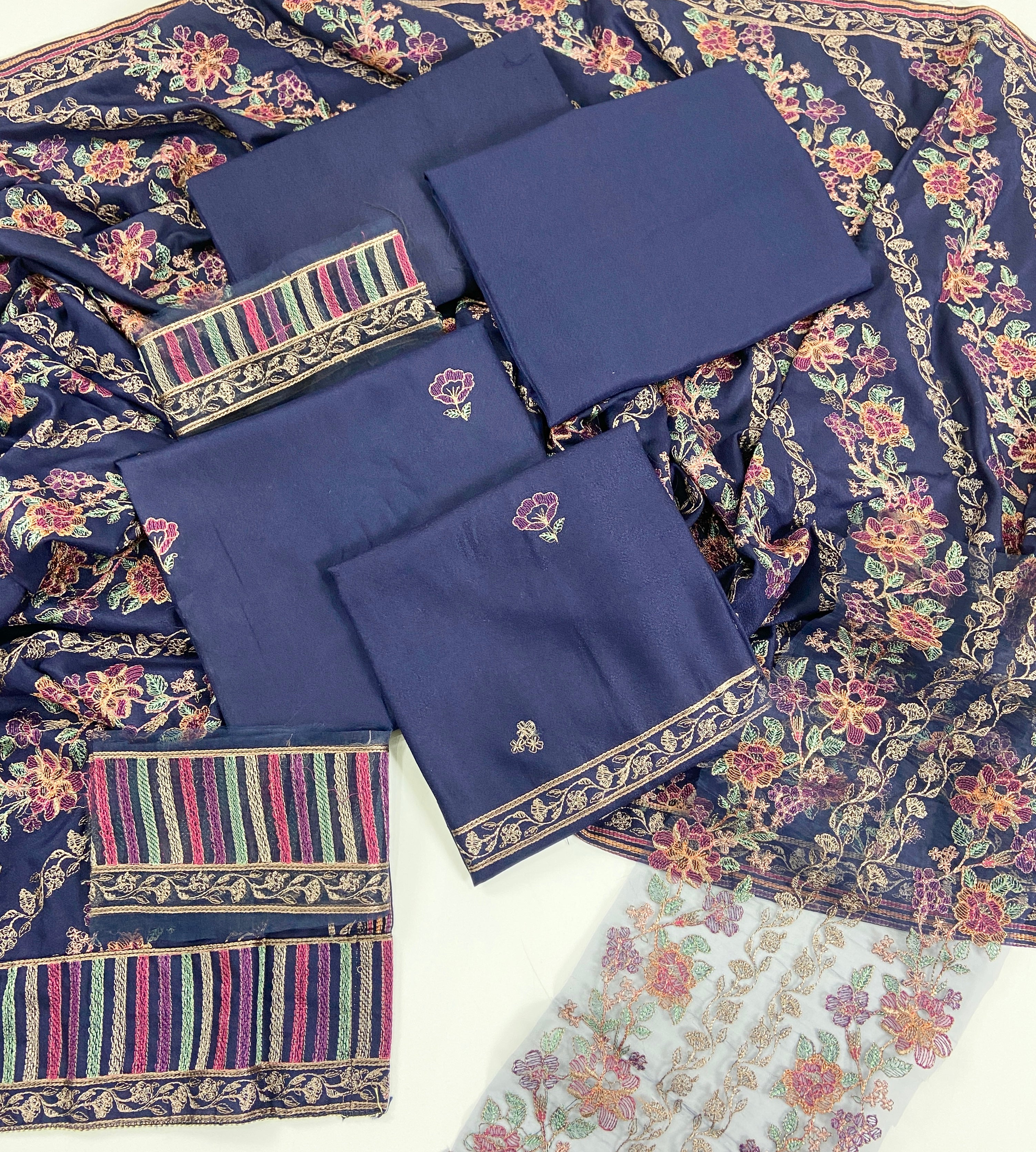 Bareeze Luxury Emb Suit 3PC