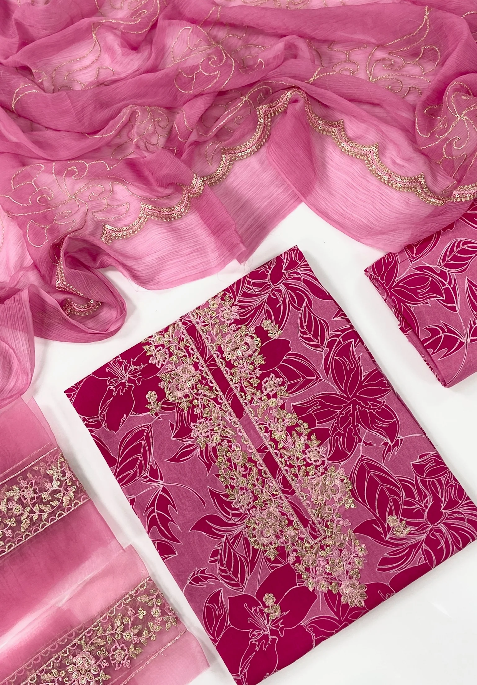 Ethnc Printed & Embroidered Lawn 3PC - Image 2