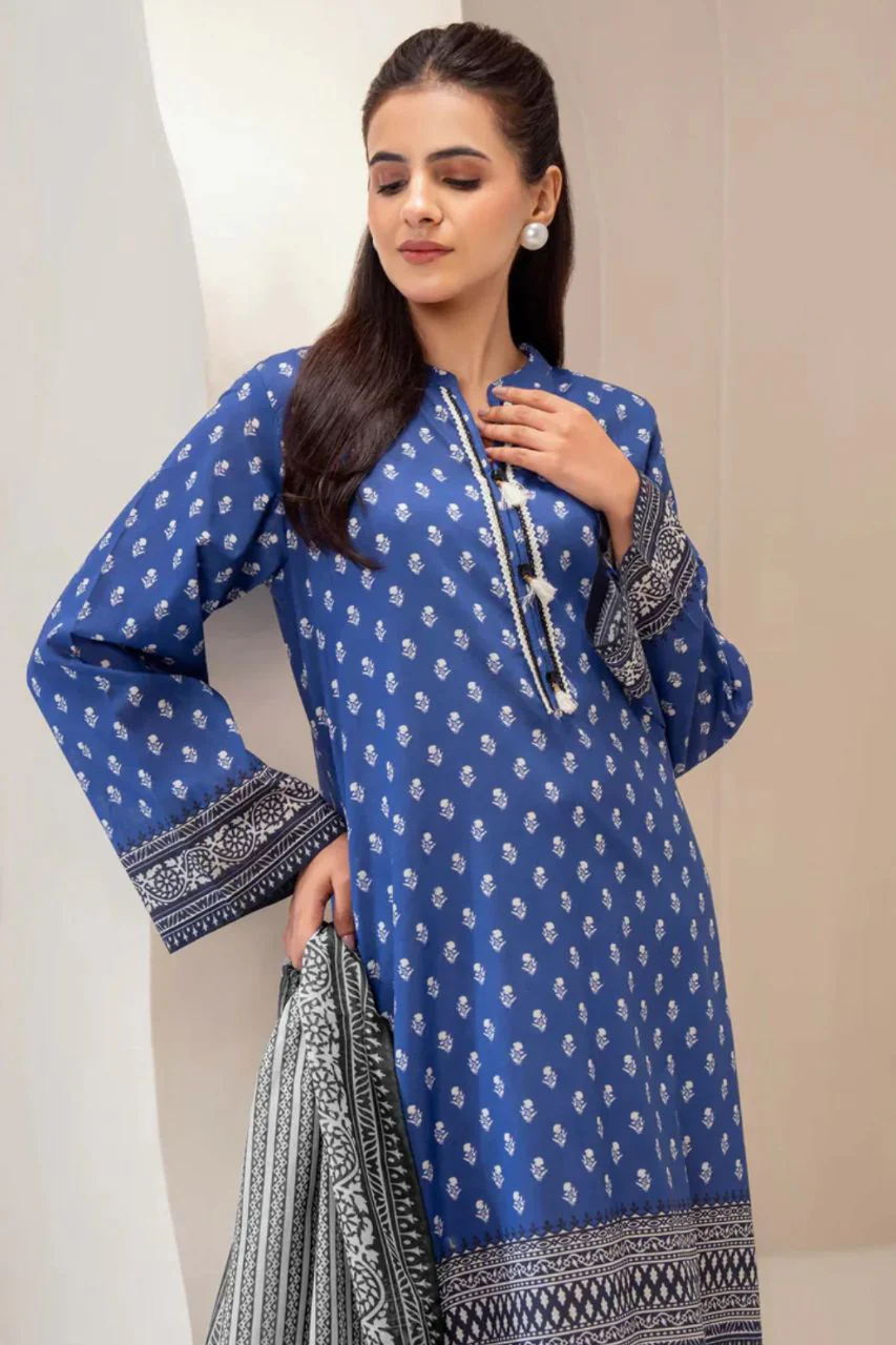 Nishat Digital Printed Lawn 3PC - Image 3