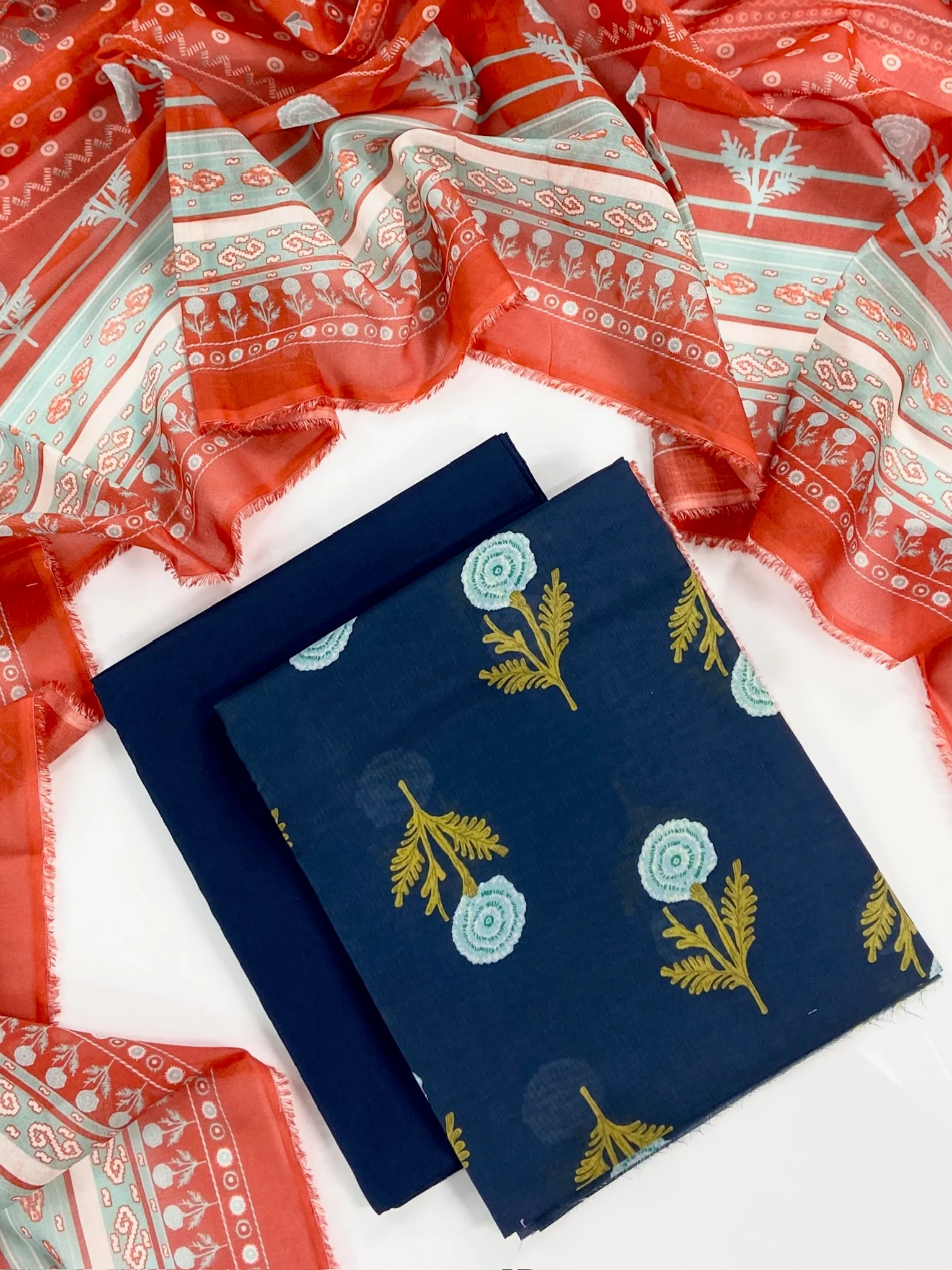 Nishat Digital Printed Lawn 3PC - Image 2