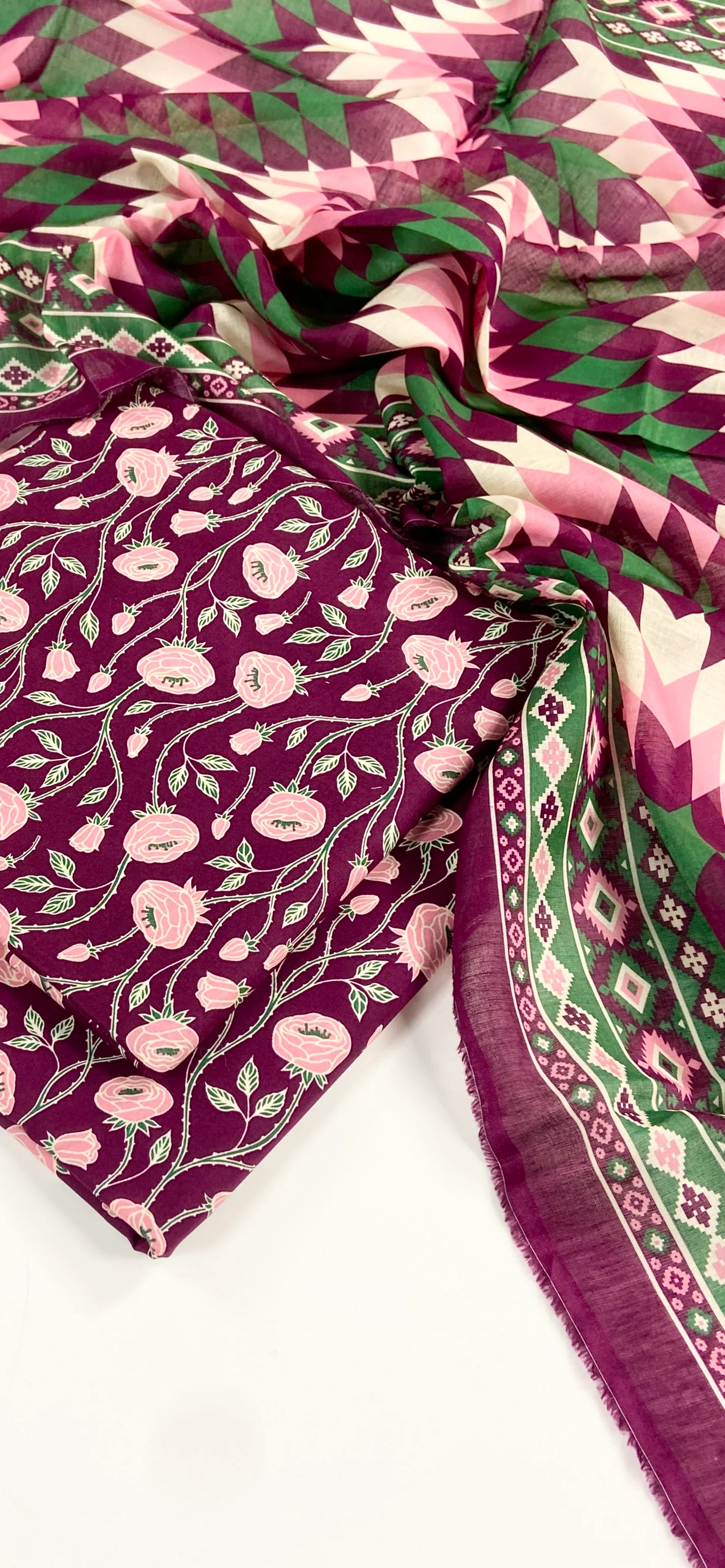 Regalia Digital Printed Lawn 3PC - Image 2