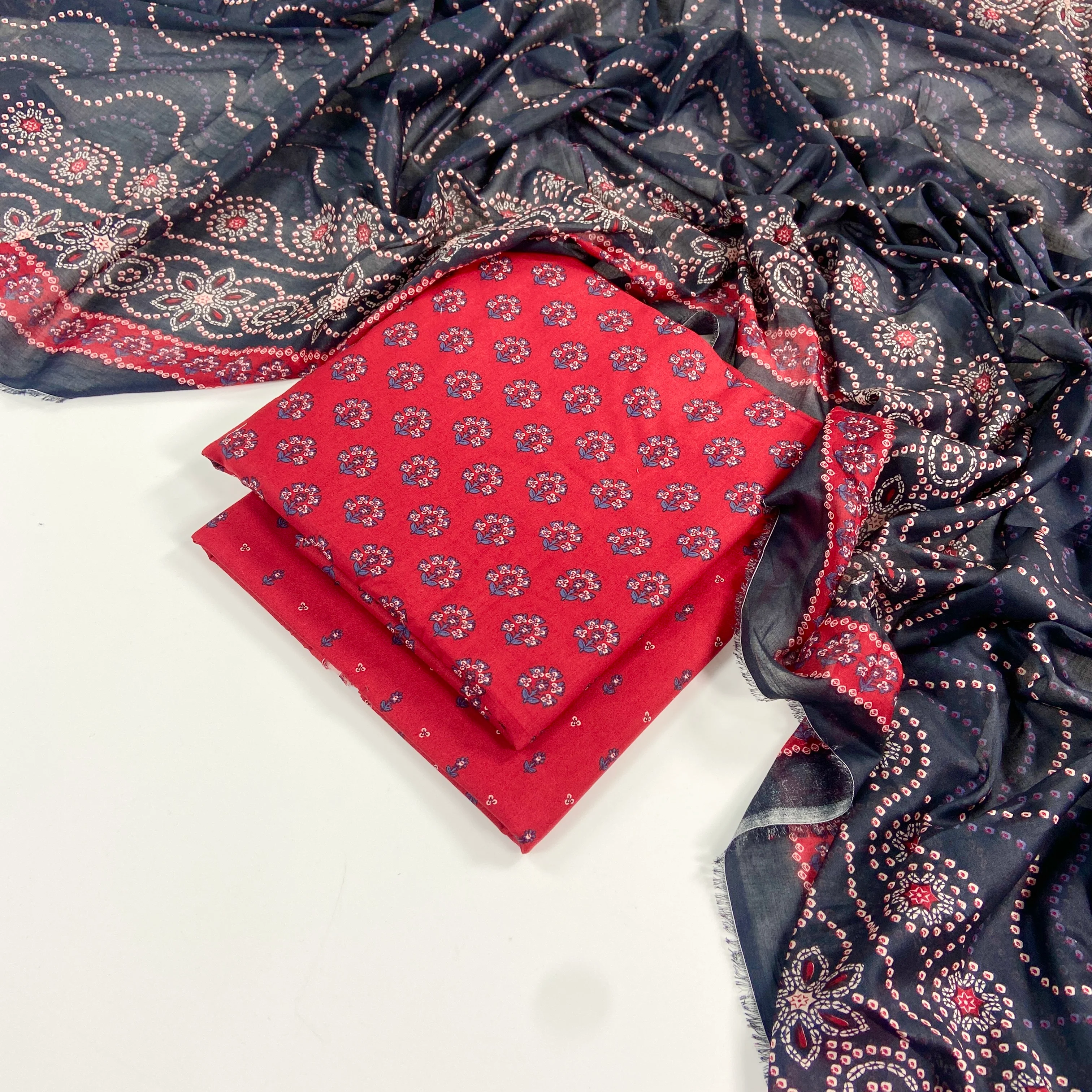 Regalia Digital Printed Lawn 3PC - Image 4