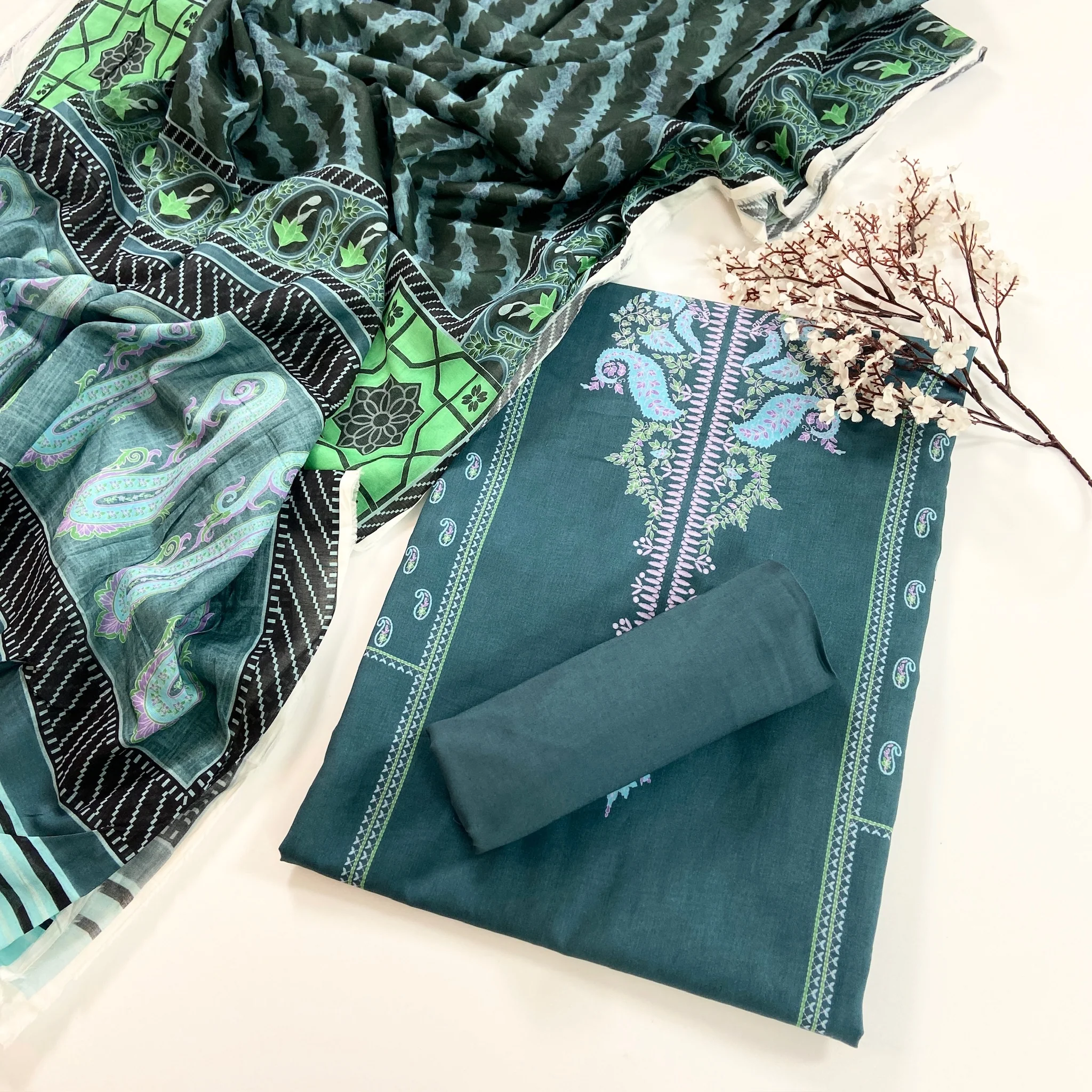 Sule By Zara Shahjahan Digital Printed Lawn 3PC - Image 2