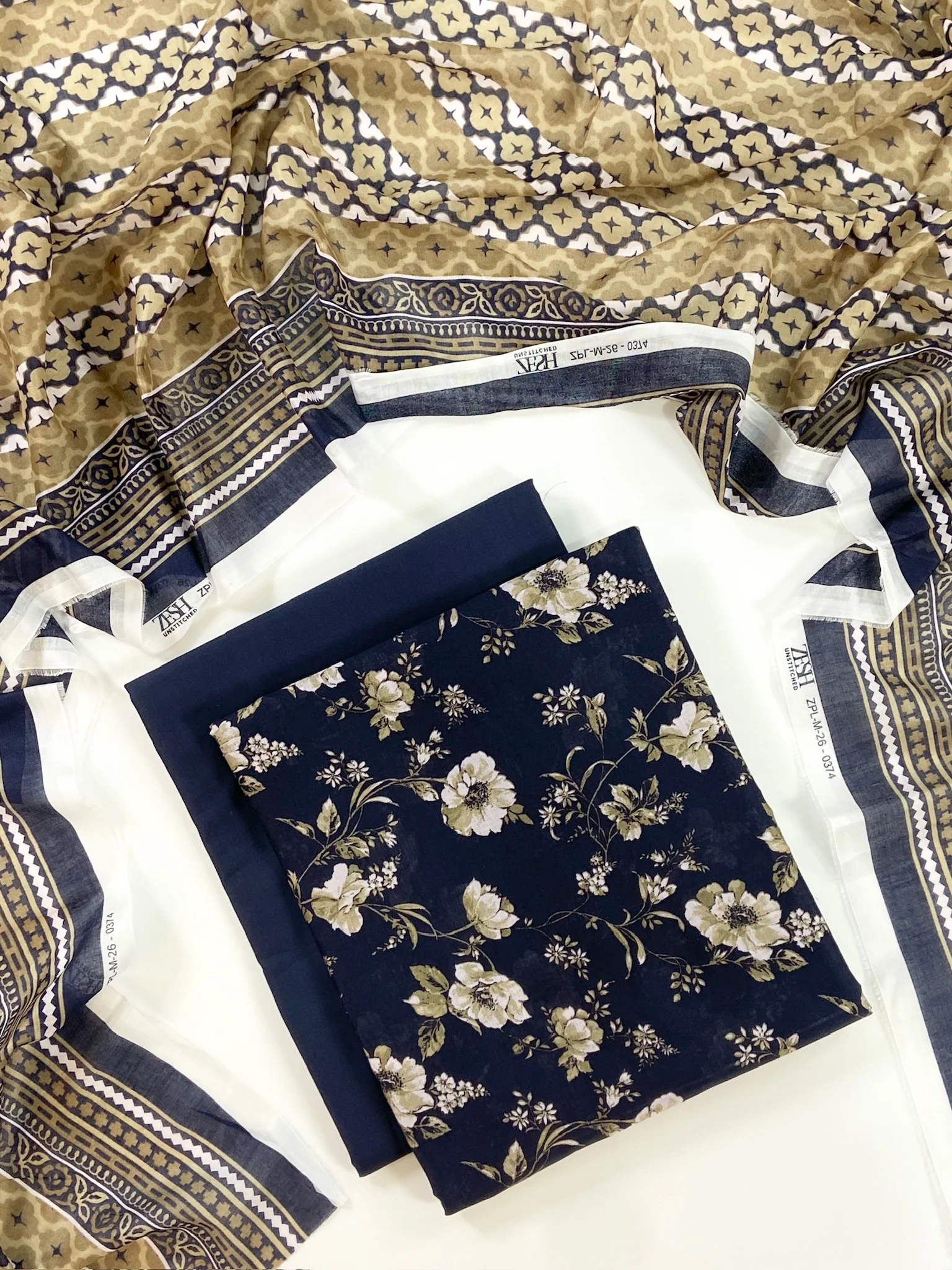 Zesh Digital Printed Lawn 3PC - Image 2